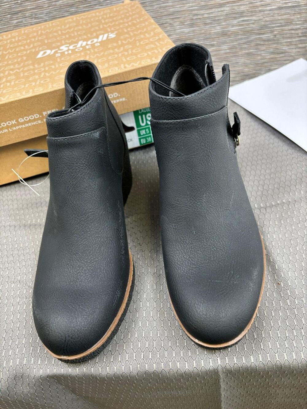 Dr. Scholl's Boots Womens Size 7.5 Black Wedge Ankle Booties Zip Buckle Comfort